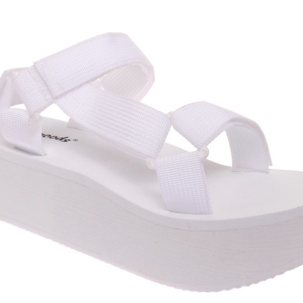 Outwoods White Platform Sandals